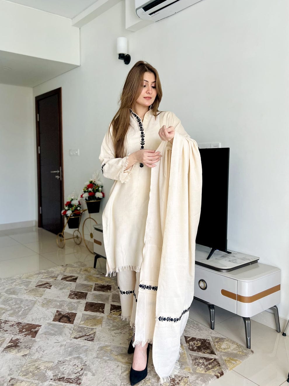 WHITE PEARL 3 PC (DHANAK)