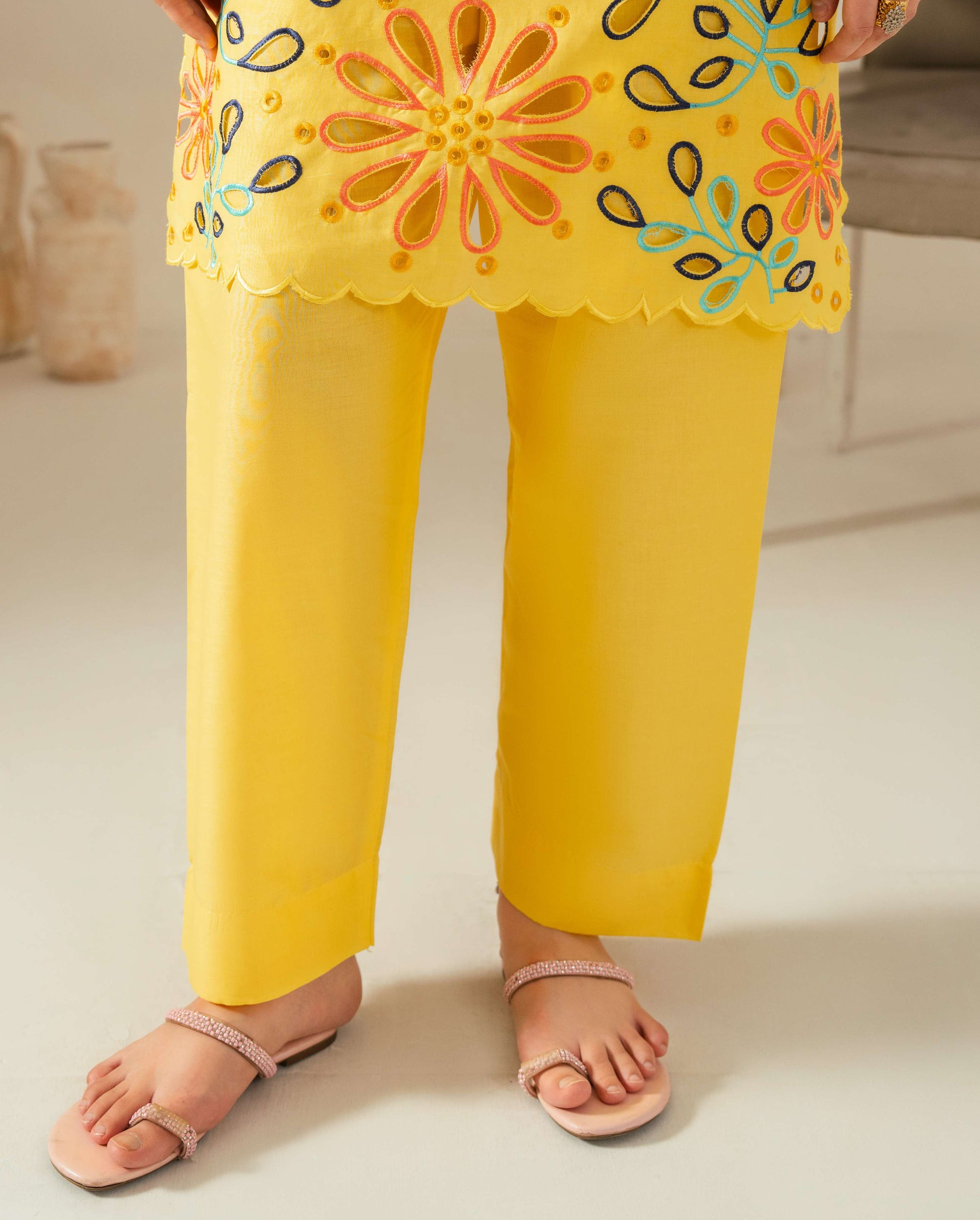 Trouser & hem embroidery close-up Grace Yellow 2PC