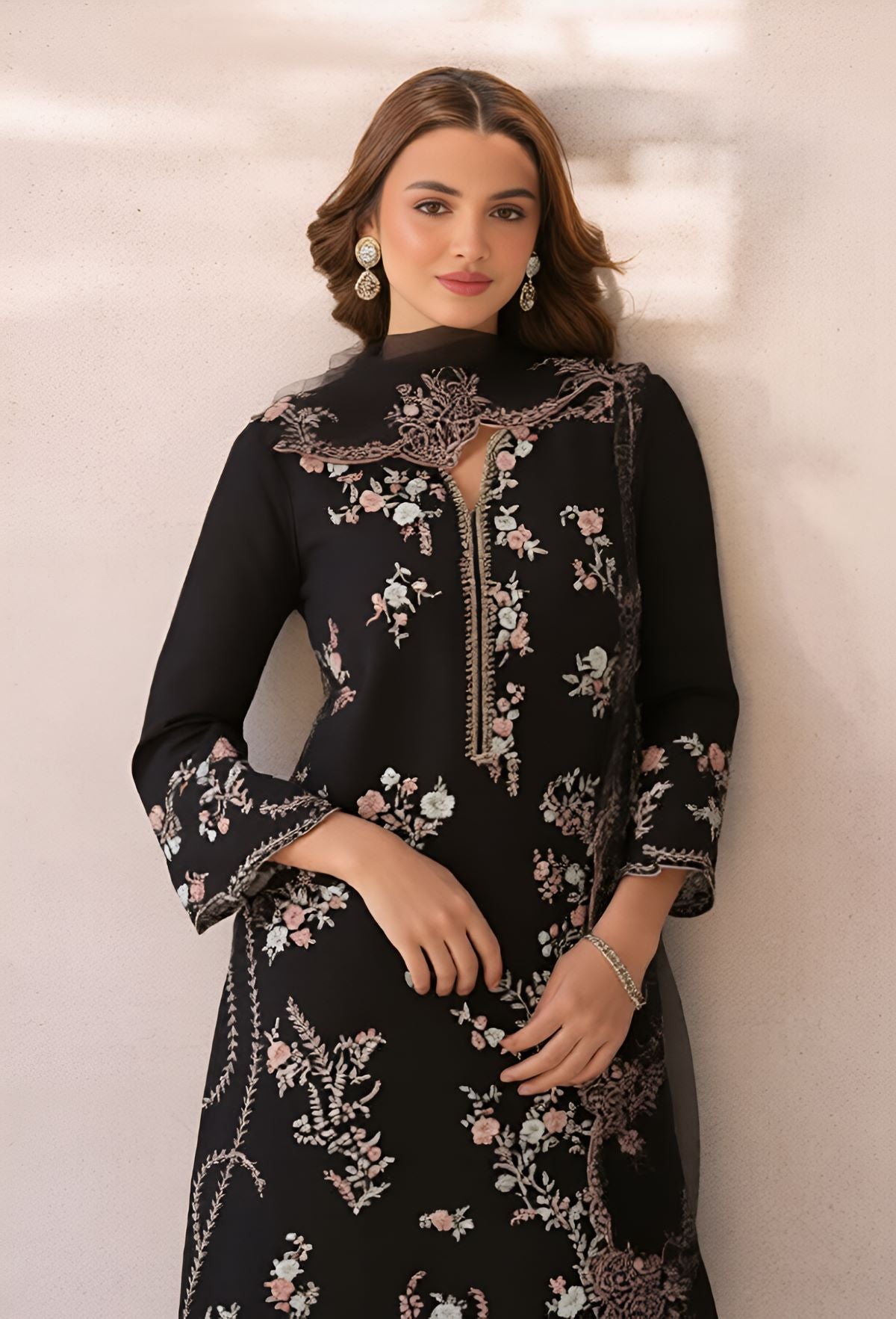 Ravelle Embroidered Lawn